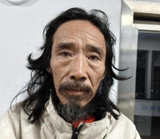 眉山市救助无名氏找家27103004.jpeg